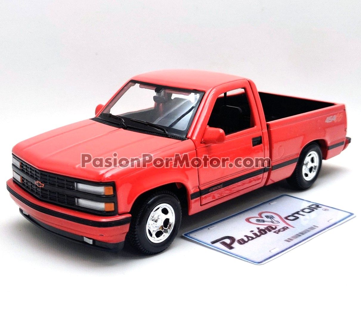 1:24 Chevrolet 454 SS Pick Up 1993 Rojo Brillante MAISTO Special Edition 03000 1:24 Chevrolet 454 SS Pick Up 1993 Rojo Brillante MAISTO Special Edition 03000