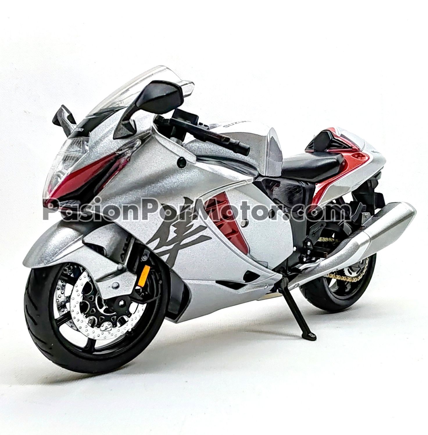 1:12 Suzuki Hayabusa 2022 Plata MAISTO Motor Cycles 00377