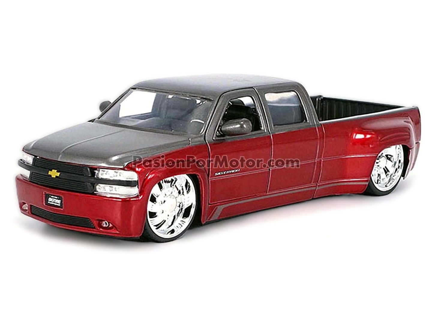 1:24 Chevrolet Silverado Pick Up Dually 1999 Rojo y Gris C Rines Kmc JADA TOYS Just Trucks 04100 1:24 Chevrolet Silverado Pick Up Dually 1999 Rojo y Gris C Rines Kmc JADA TOYS Just Trucks 04100