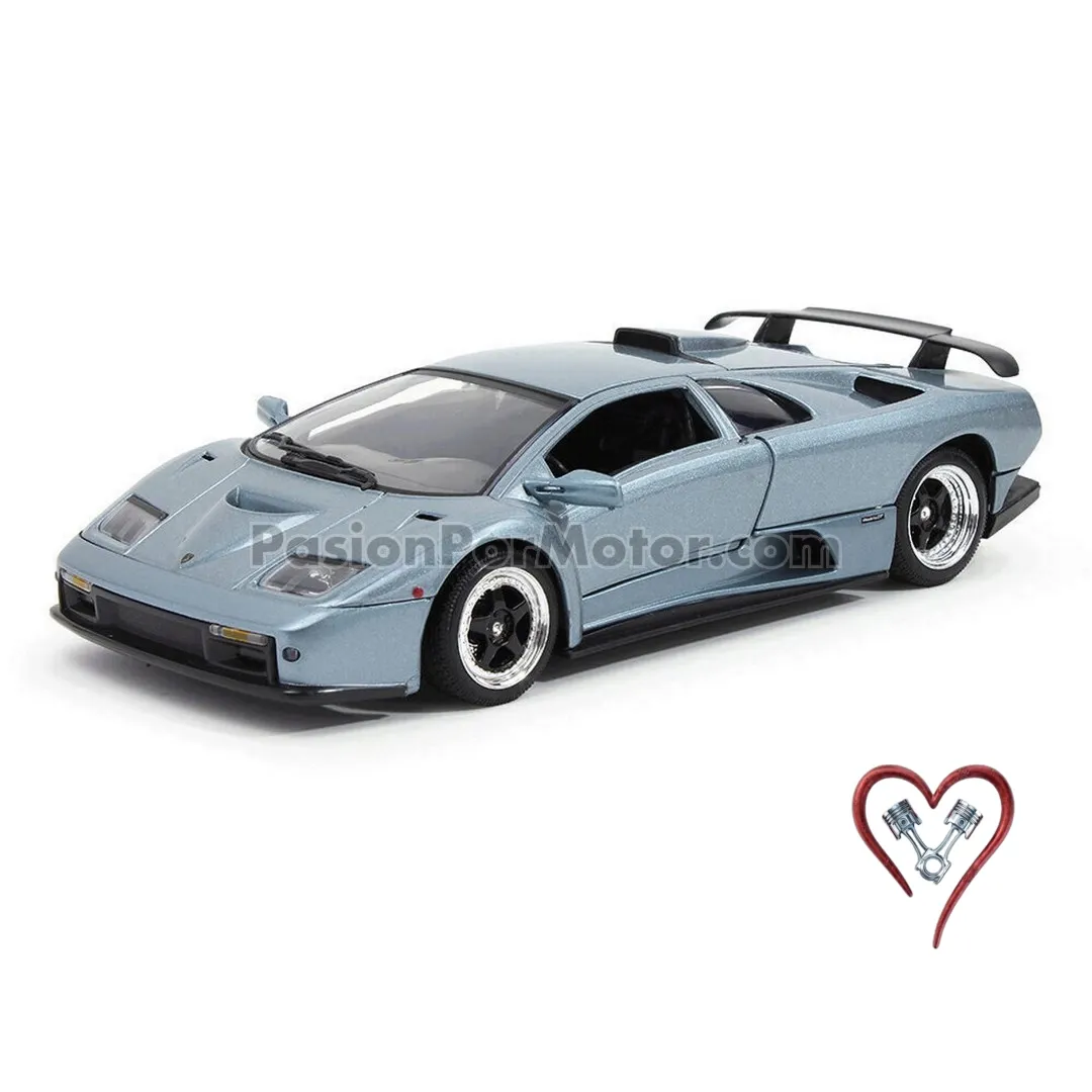 1:18 Lamborghini Diablo GT 1999 Gris MOTOR MAX Timeless Legends 04590