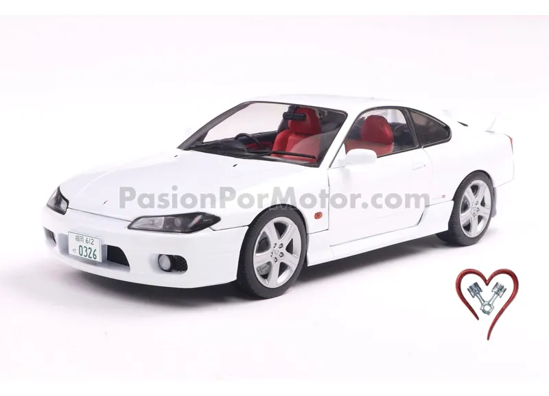 1:18 Nissan Silvia S15 Spec R Aero 1999 Blanco SOLIDO 04743