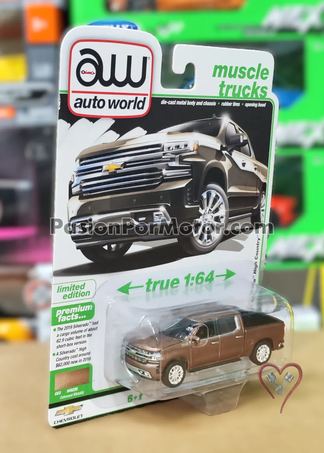 1:64 Chevrolet Silverado High Country 2019 Cafe AUTO WORLD Muscle Trucks Premium Series 2026 W1 A Pick Up 05264