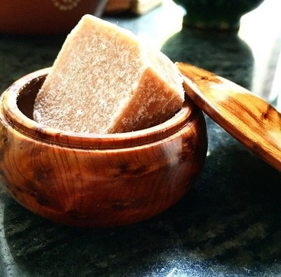 Ambre e Profumi Solidi