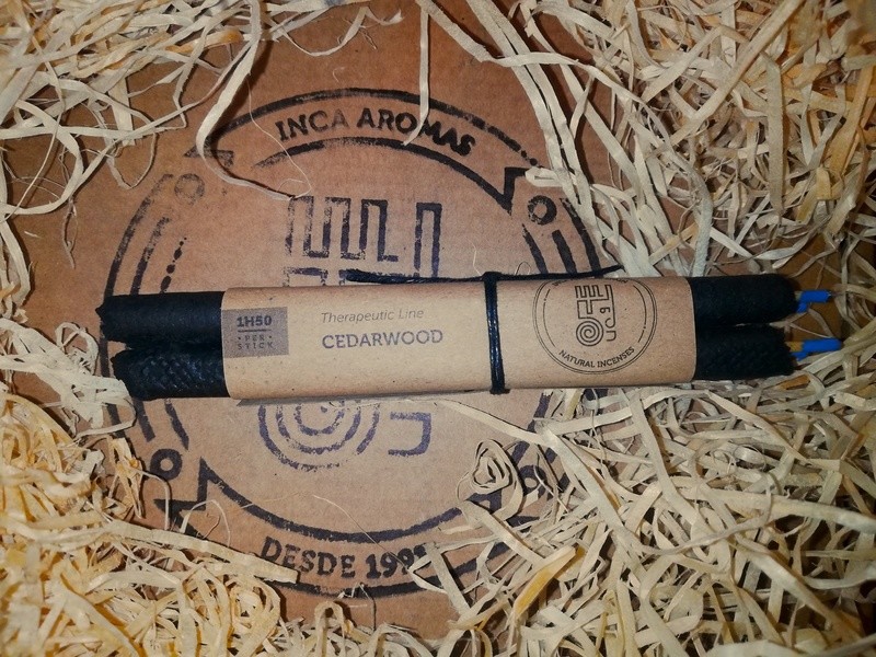 Incense Stick Cedar Wood Box 4 Pcs