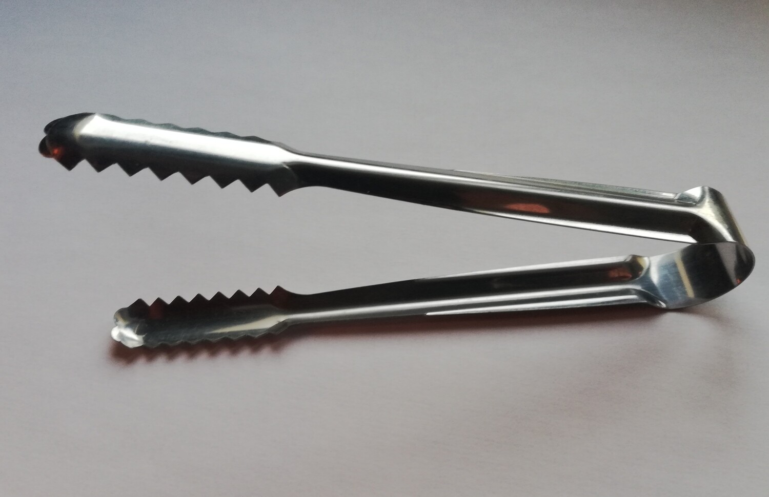 Charcoal pliers