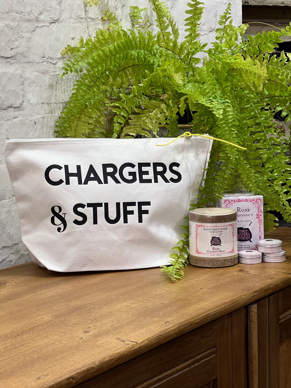 ‘CHARGERS & STUFF Pouch