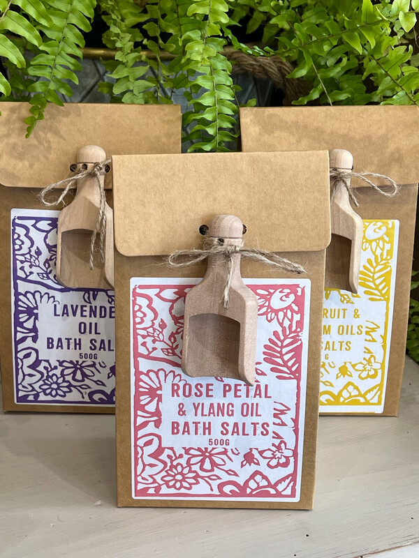Agnes &amp; Cat Bath Salts - Rose Petal &amp; Ylang Oil