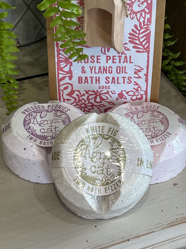 Agnes &amp; Cat Bath Fizzer - White Fig