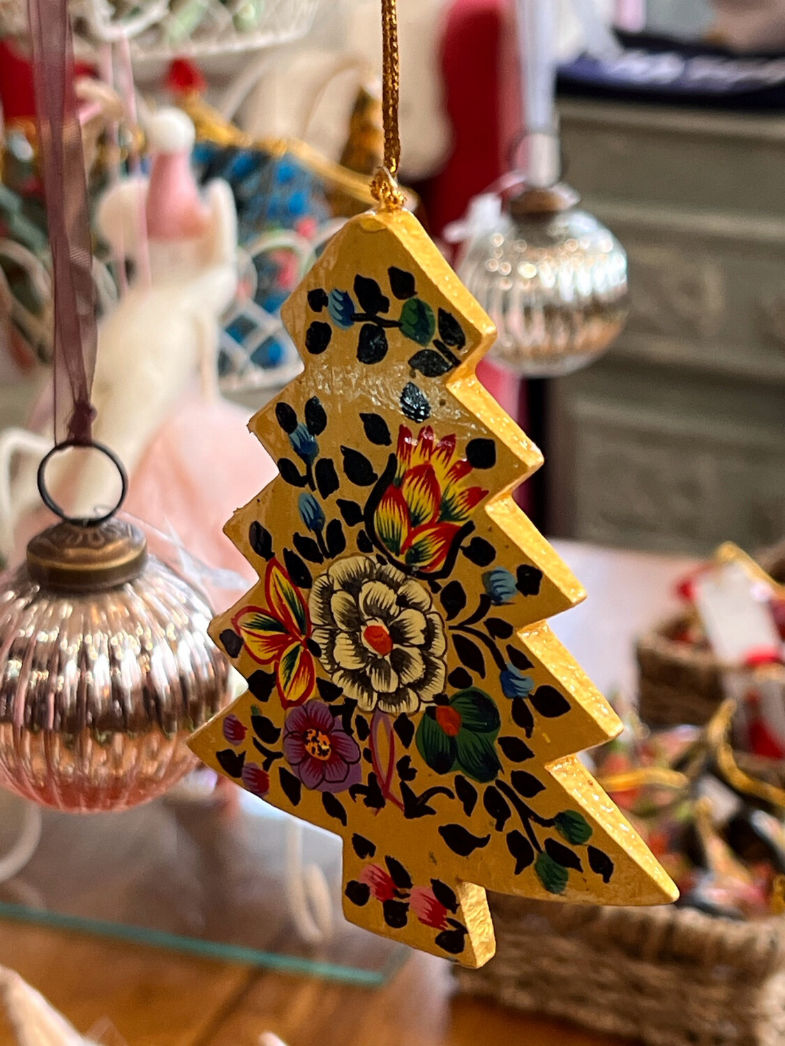 Indian Tree Papier-mâché Decoration