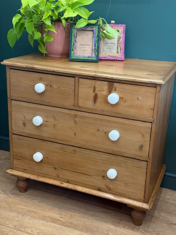 Victorian Pine Chest Of Drawers