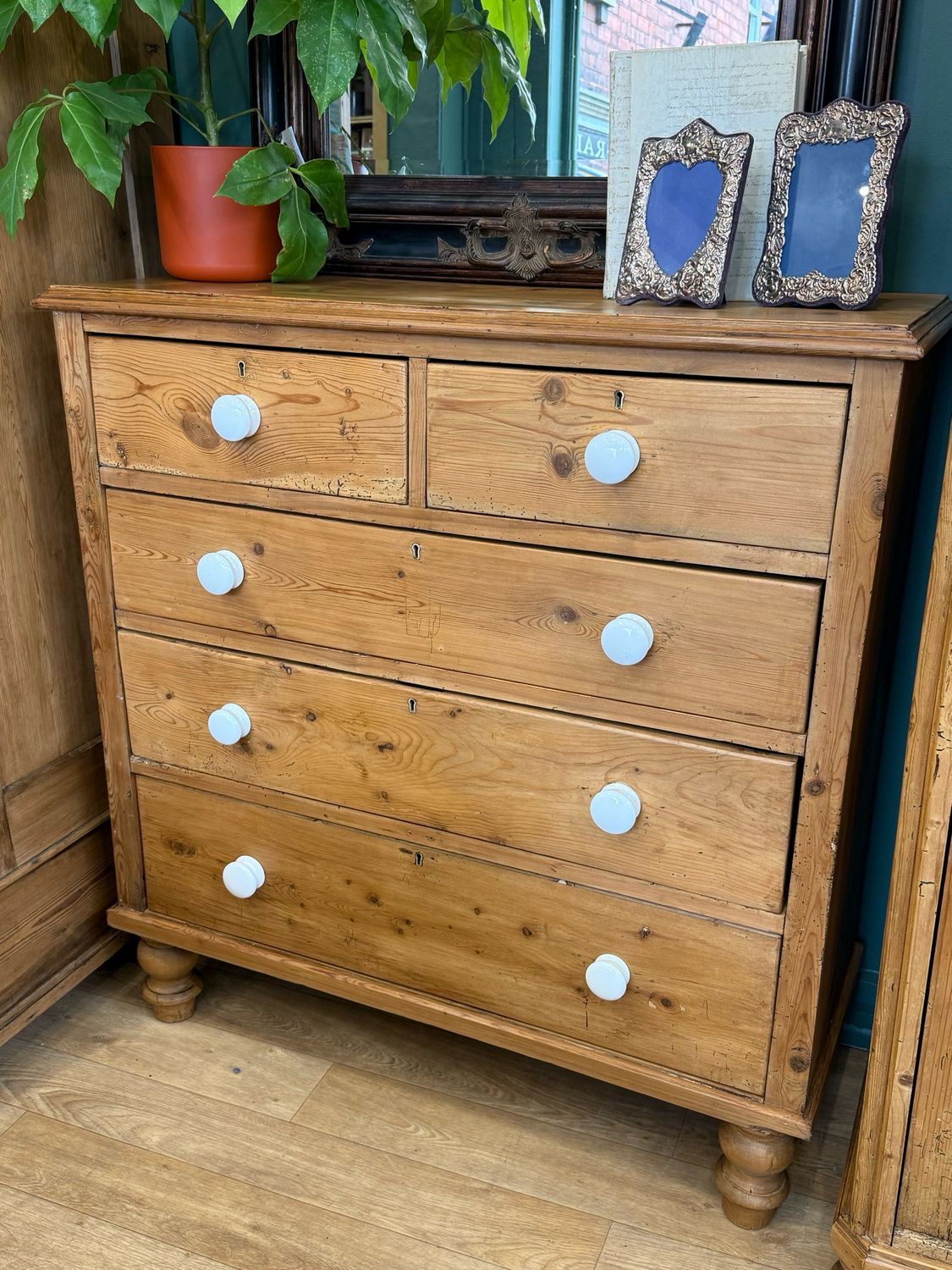 Victorian Pine Chest Of Drawers