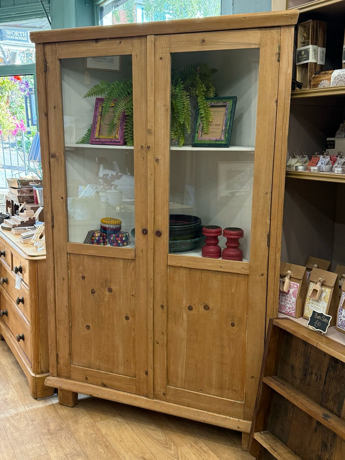 Antique Pine Corner Cabinet / Dresser