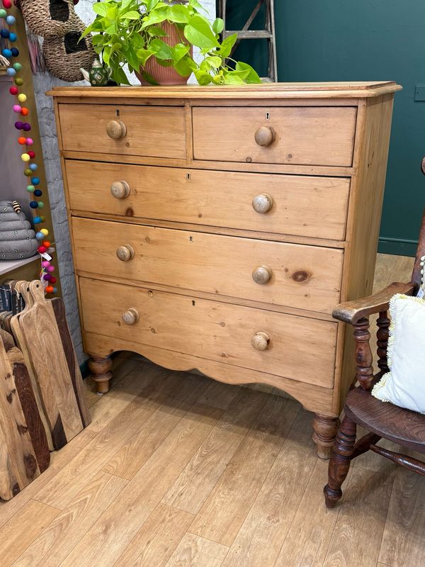 Antique Victorian Pine Chest Of Drawers