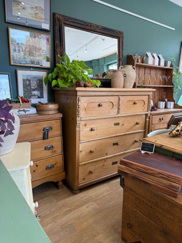 Antique Pine Chest Of Drawers - Extra Large Antique Pine Chest Of Drawers - Extra Large