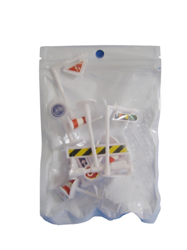 GZ 13PCS ROAD SIGN &amp; CONES G19-008