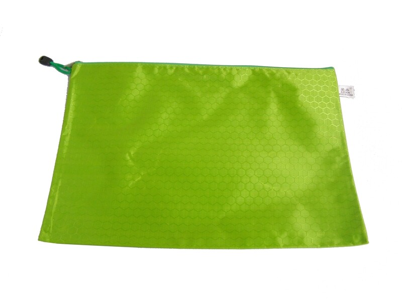 RSC B4 CLEAR/COLOR ZIP BAG D17-144