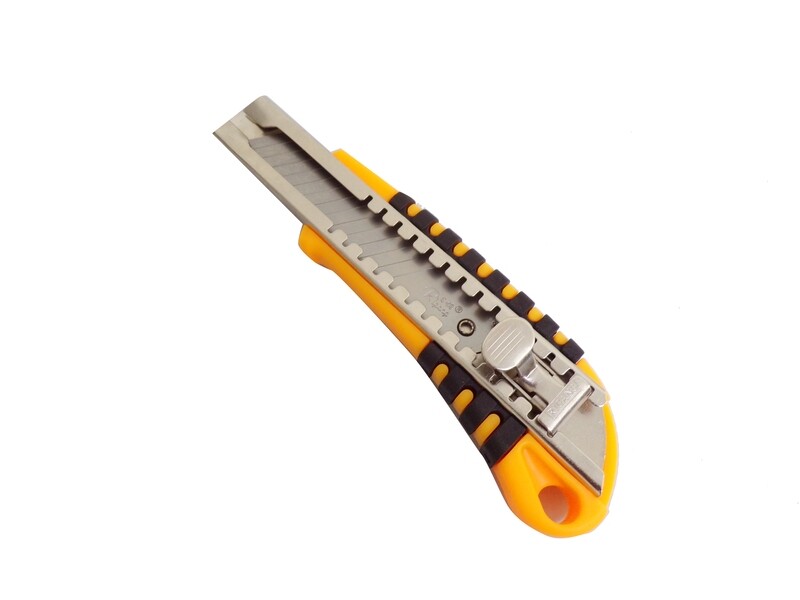 RSC HD PAPER CUTTER KNIFE RG-209 C19-183