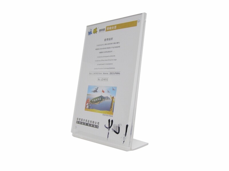 RSC A6 ACRYLIC L-SHAPE CARD HOLDER LD-6006 D15-090