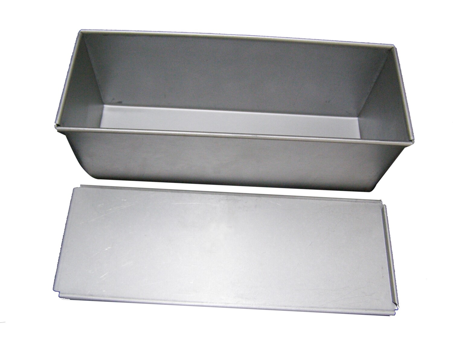 RSC 750GRM ALU BREAD MOULD W/COVER P18-475