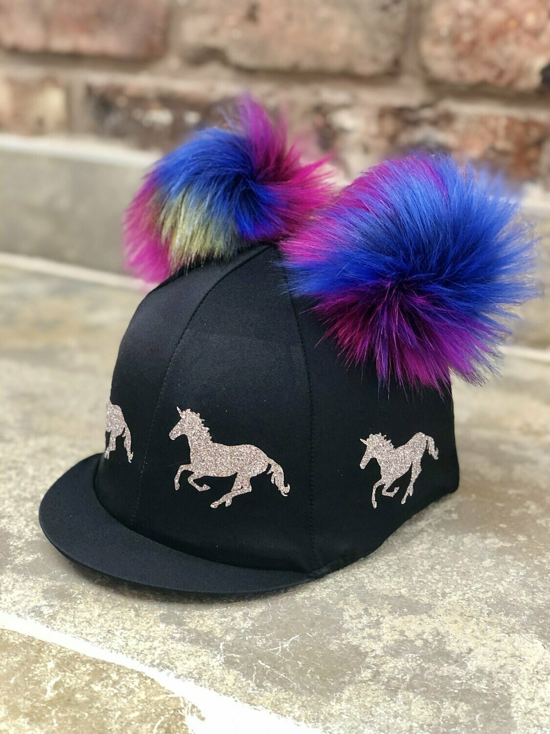 Pompops Double Faux Fur Pompom and Multi-Coloured Glitter Unicorns Hat Silk