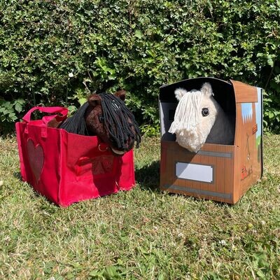 HKM Cuddle Pony & Travel Bag