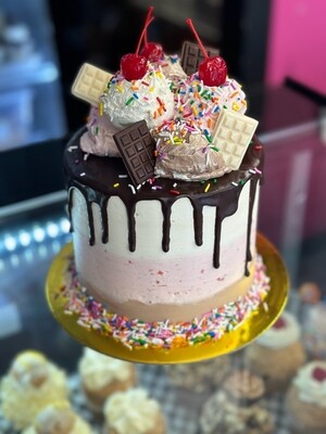 Neopolitan cake