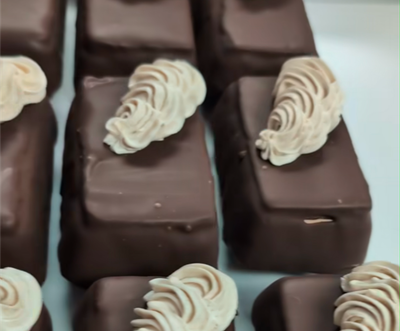 Tim Tam Cheesecake slice