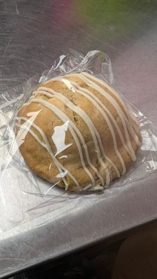 Gingerbread Stuffed Cookie