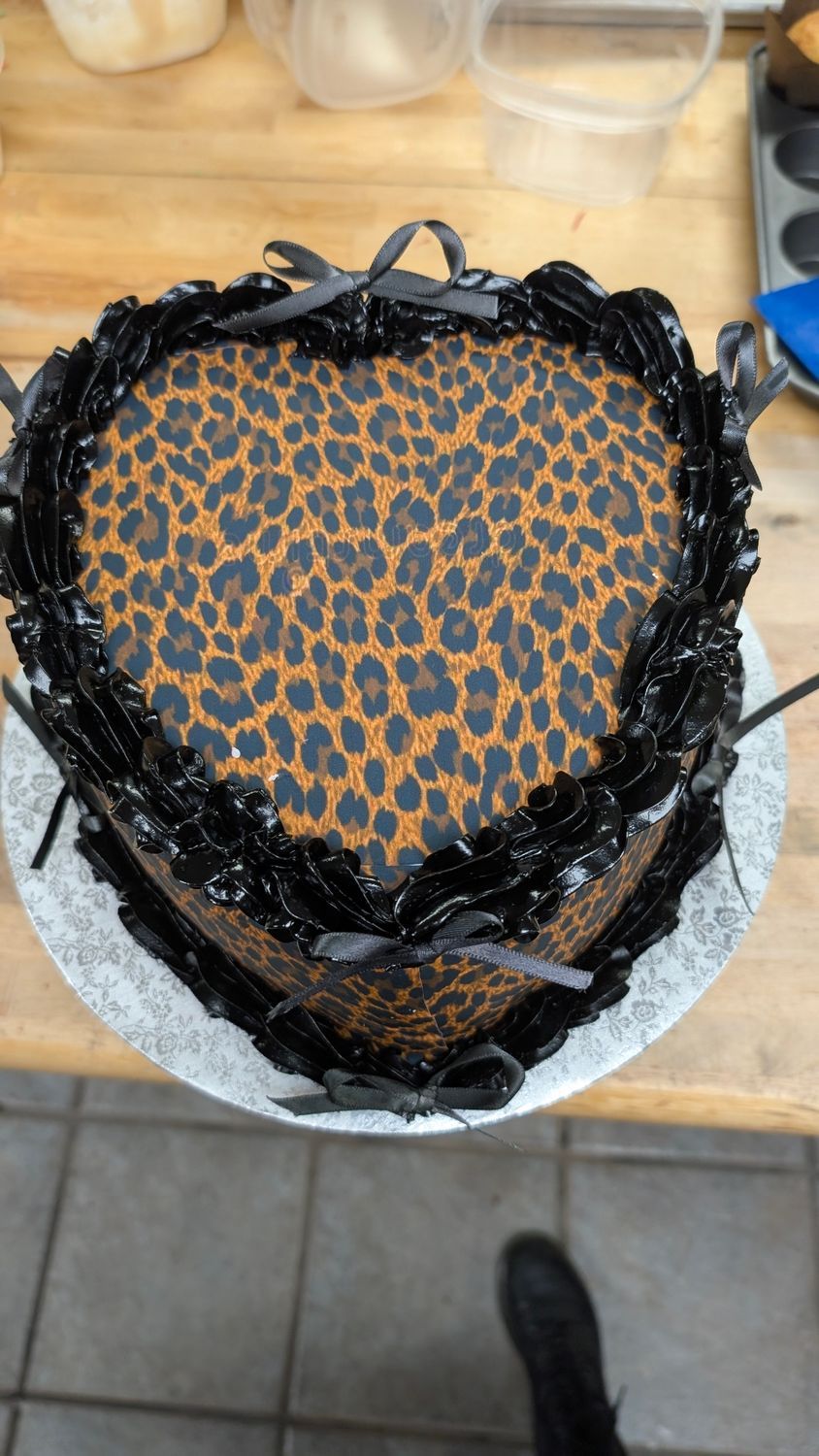 leopard print heart cake