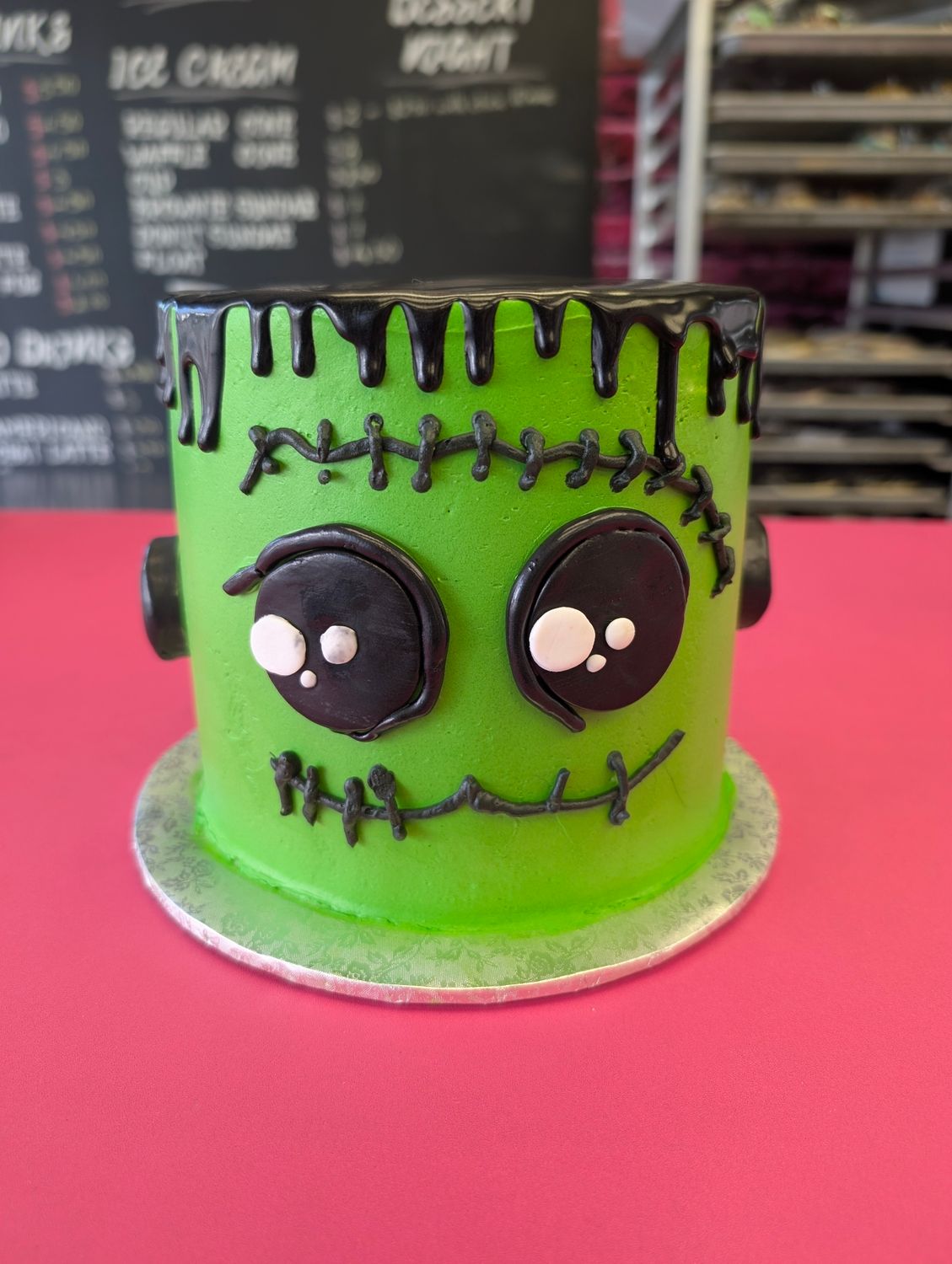 Franky candy cake