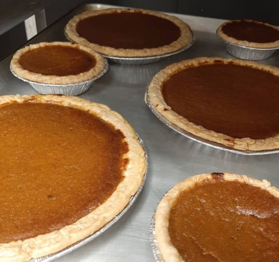 Large Pumpkin pie