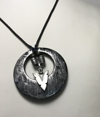 COLLIER LANCE D’ARGENT