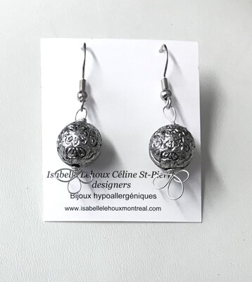 BOUCLES D’OREILLES FANTAISIE ARGENT