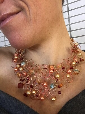 COLLIER ROYAL ORANGE PRESSÉE