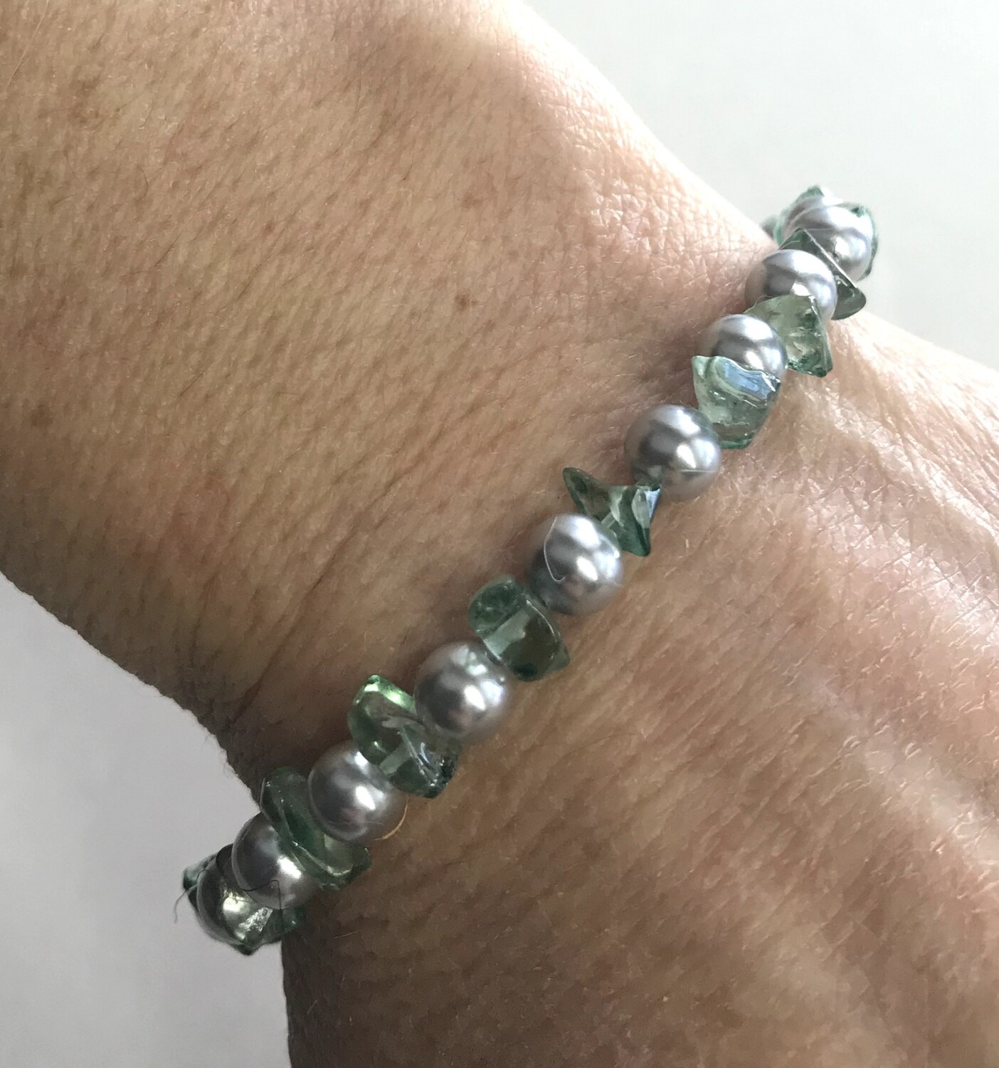 BRACELET PERLES ET PIERRES