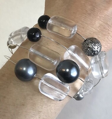 BRACELET FUNNY PERLES GRIS ET NOIR