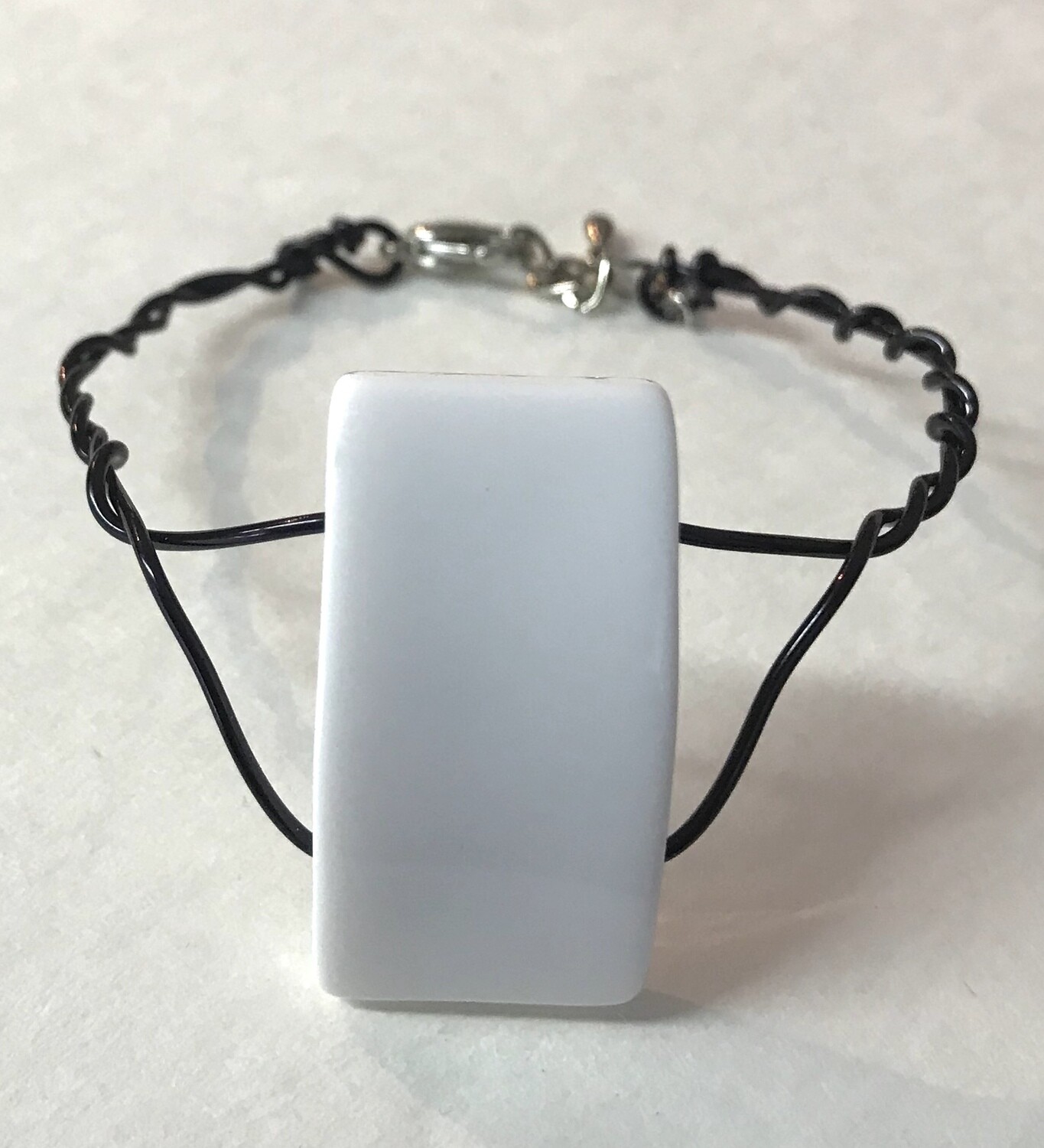 BRACELET BLANC GÉOMÉTRIE