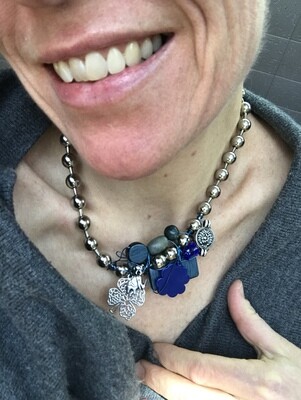 COLLIER BLEU TRÈFLE