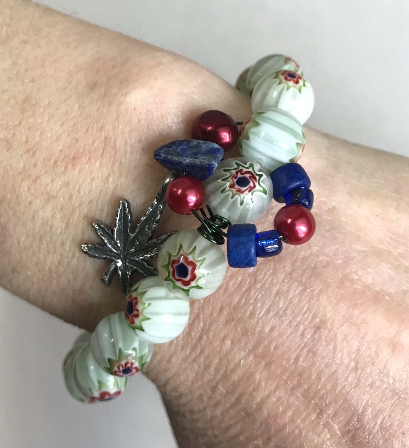 BRACELET FEUILLE DE CHANVRE