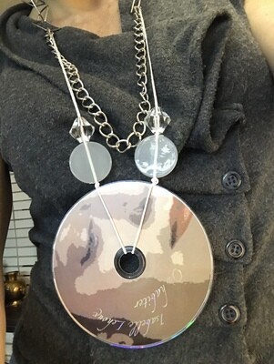 COLLIER CD RÉVERSIBLE