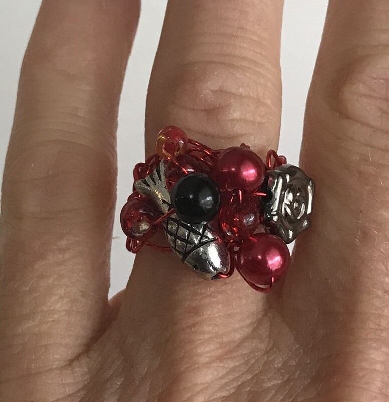 BAGUE ROUGE FANTAISIE 