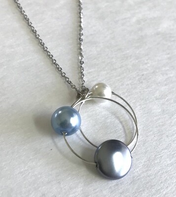 COLLIER PORTE-BONHEUR BLEU