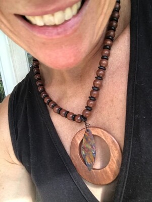 COLLIER ART BOIS