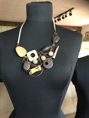 COLLIER TRESSE NATURE BOIS