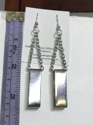 BOUCLES D’OREILLES MÉTALLIQUES