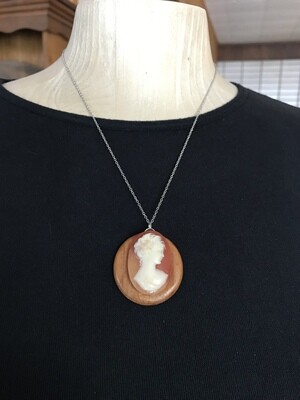COLLIER CAMÉE ORANGÉ