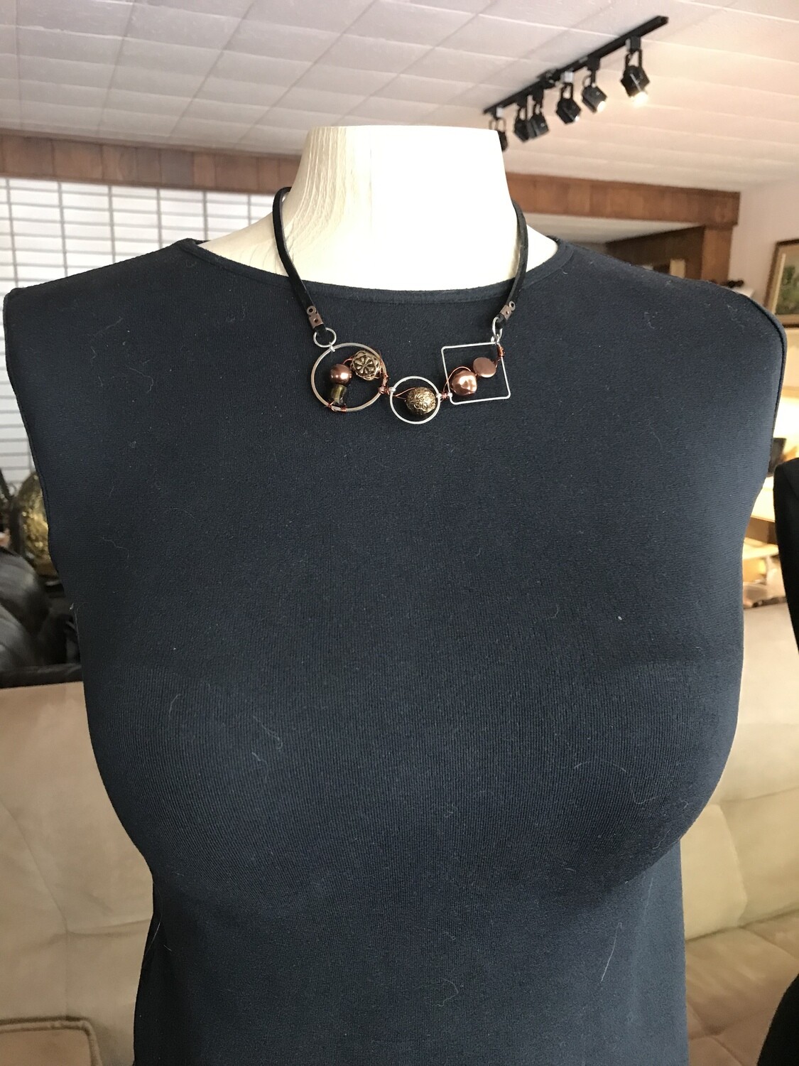COLLIER TRILOGIE BRUN CHOCOLAT