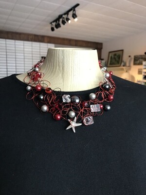COLLIER ROYAL ÉTOILÉ ROUGE