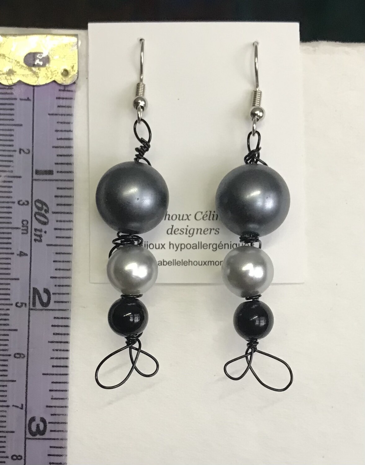 BOUCLES D’OREILLES TRIOLET HÉMATITES