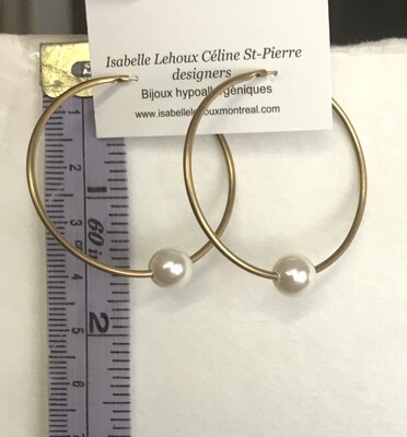 BOUCLES D’OREILLES ANNEAUX LAITON PERLES IVOIRE